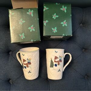 Set Of 2 Mikasa English Countryside Winter Scene Cappuccino Mugs in original box